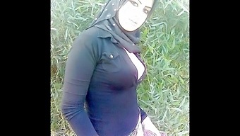 Amateur Turkish-Arabic-Asian Mix Photo Series: Part 7