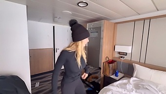 Cheating And Getting A Blowjob From A Beautiful Woman On A Cruise